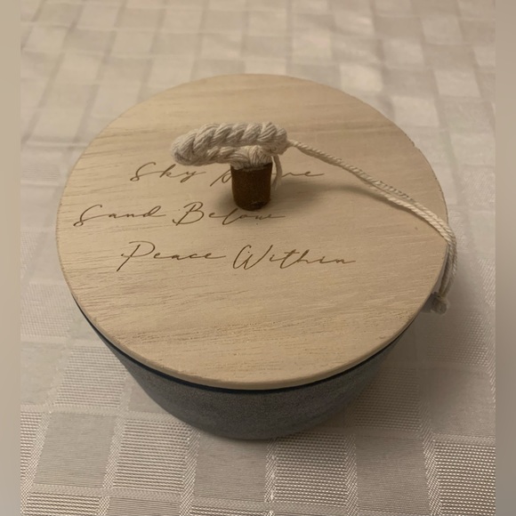 Three Wick Candle - Picture 1 of 3